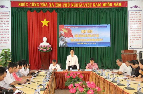 Kiên Giang: Expositions de documents sur la souveraineté nationale à Hoang Sa et Truong Sa - ảnh 1